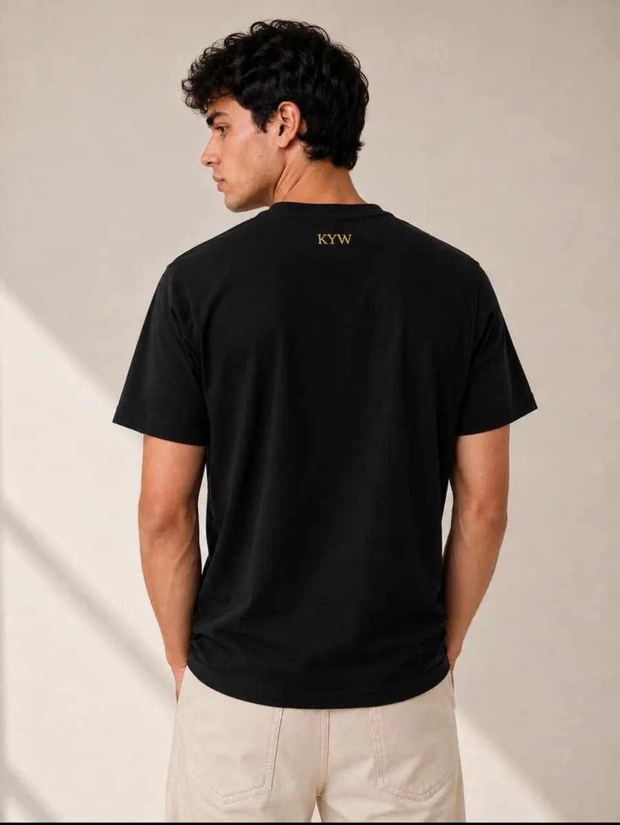 Amour Black T-Shirt